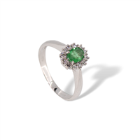 Anello da donna in oro bianco 18 kt con smeraldo ovale da 0.50 ct e diamanti naturali G VS da 0.19 ct – 3.00 g – Idee Preziose dal 1987 - IP.AK18B/1S